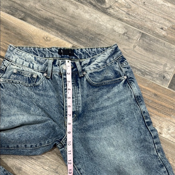 Tapered Fit Rigid Jeans - Picture 5 of 11